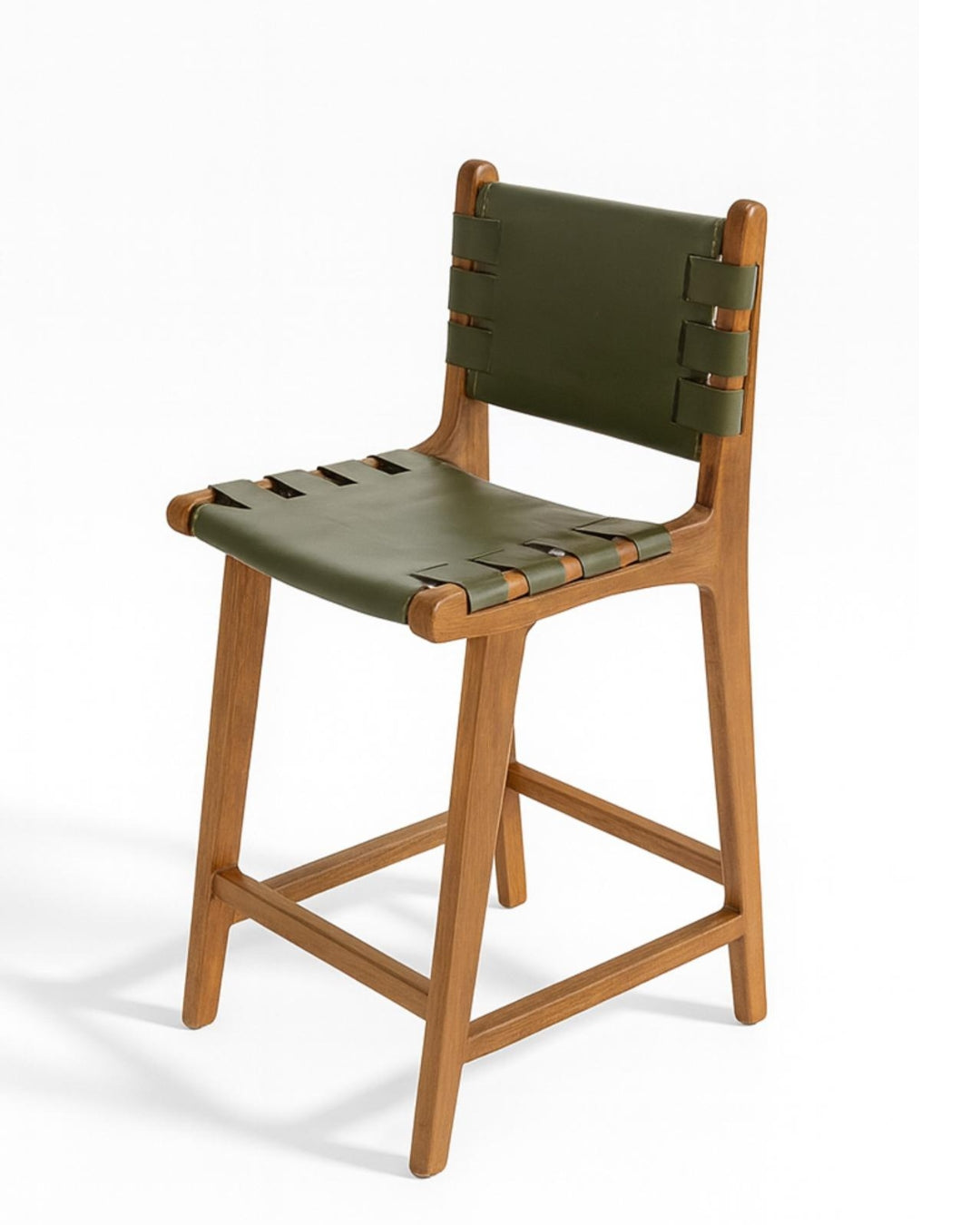 כסא בר דגם לנוקס בגוון אגוז עשיר