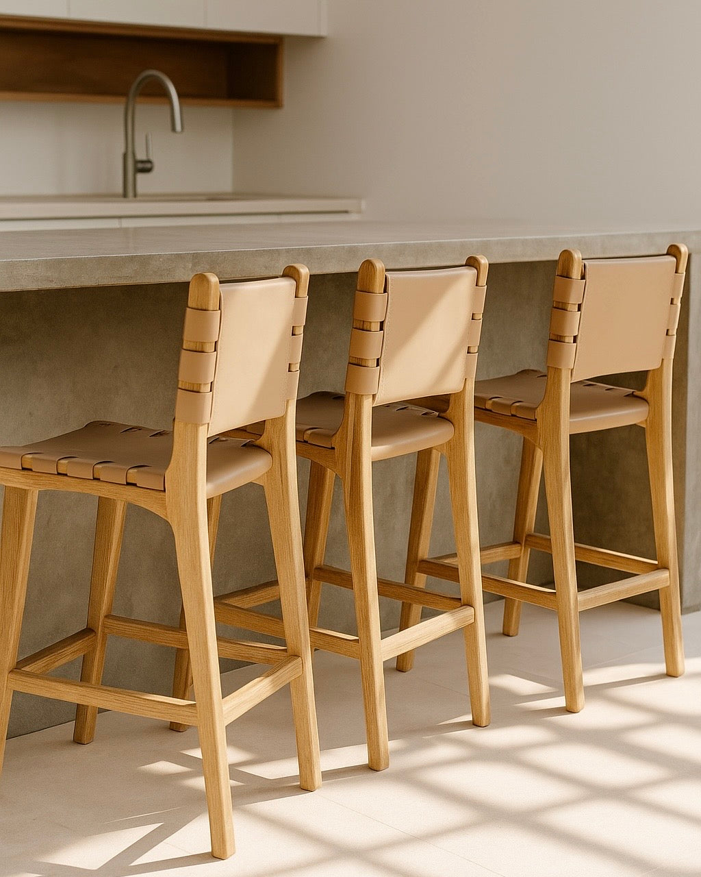 כסא בר דגם לנוקס בגוון טבעי