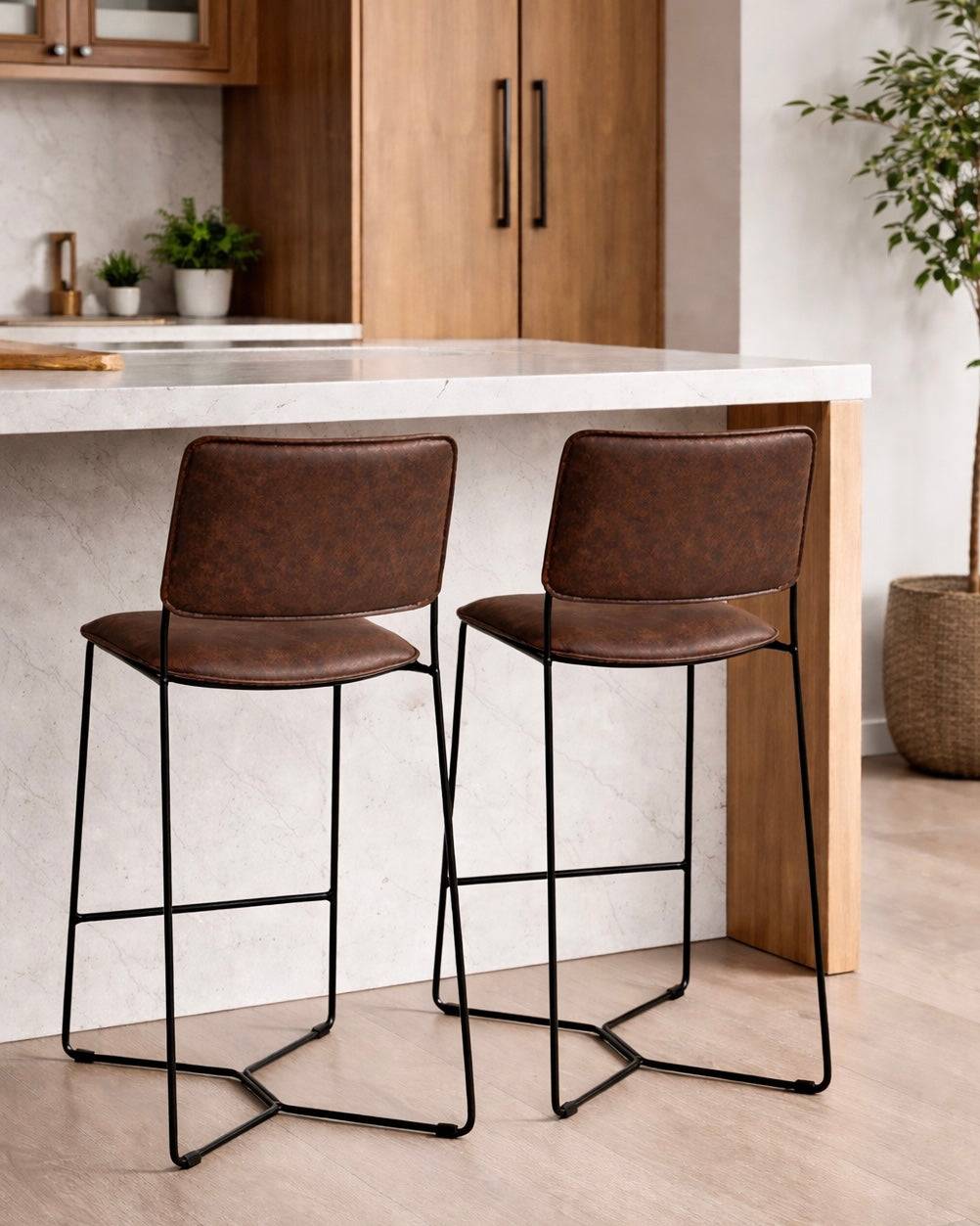 כיסא בר דגם מילו ריפוד דמוי עור