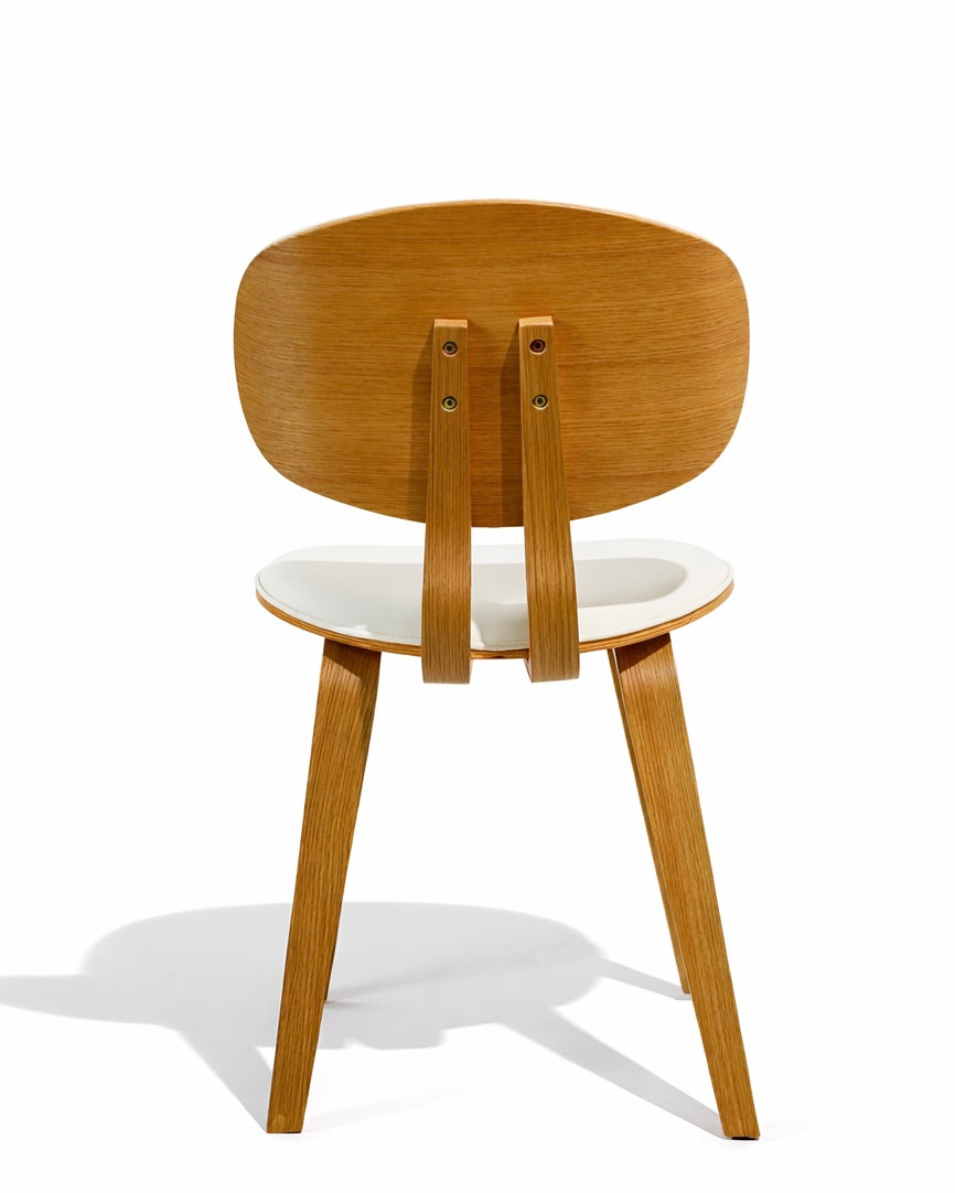 כסא אוכל דגם ברלין גוון אלון