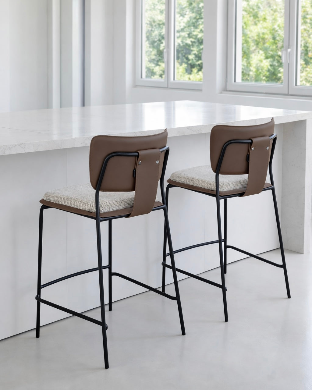 כסא בר מפנק דגם מאליבו